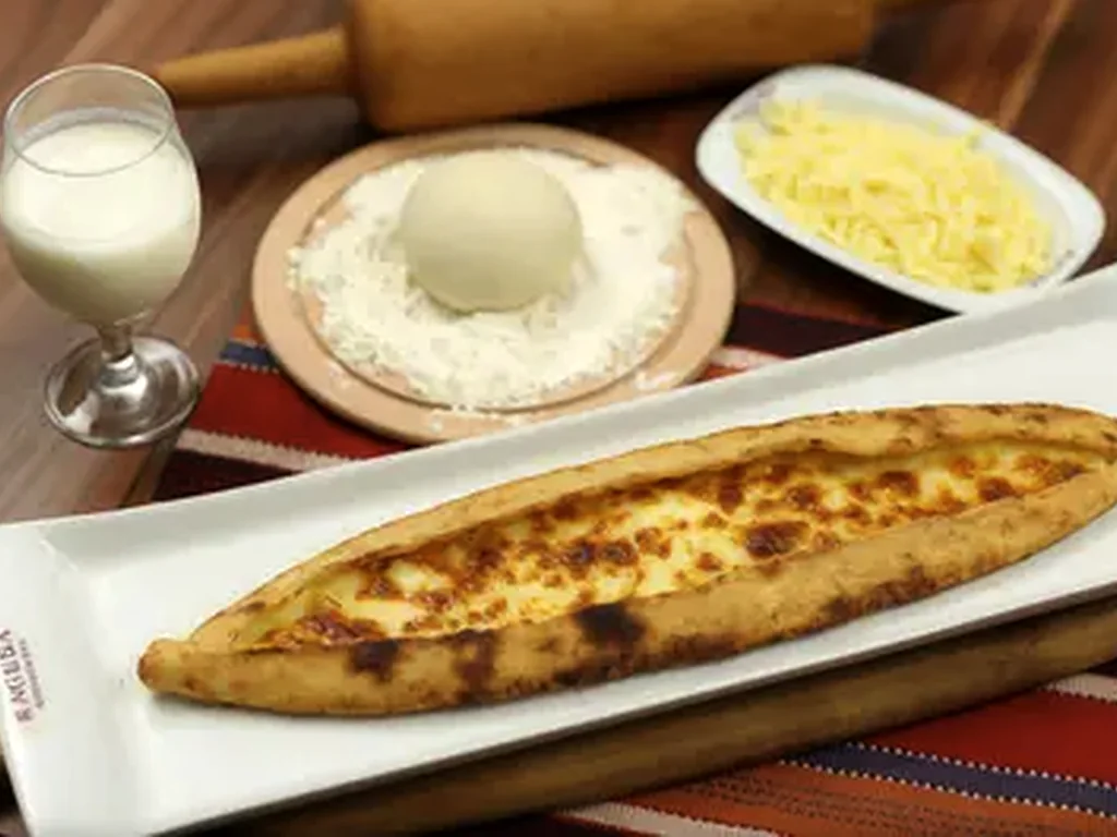 Kaşarlı Pide