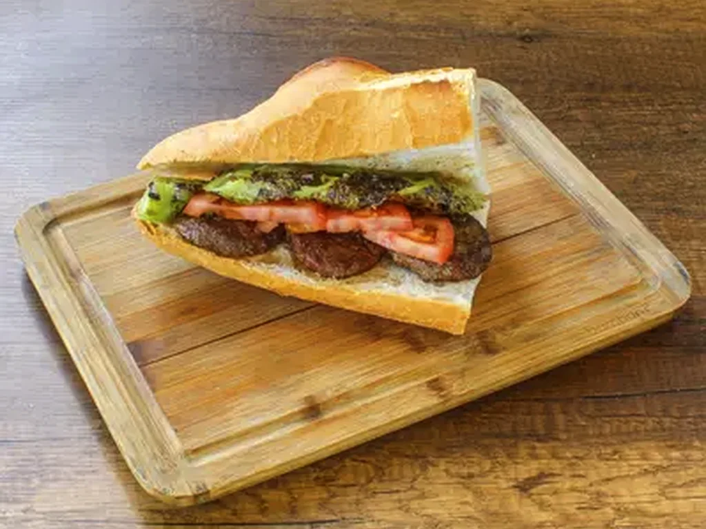 Tombik Ekmek Tavuk Döner