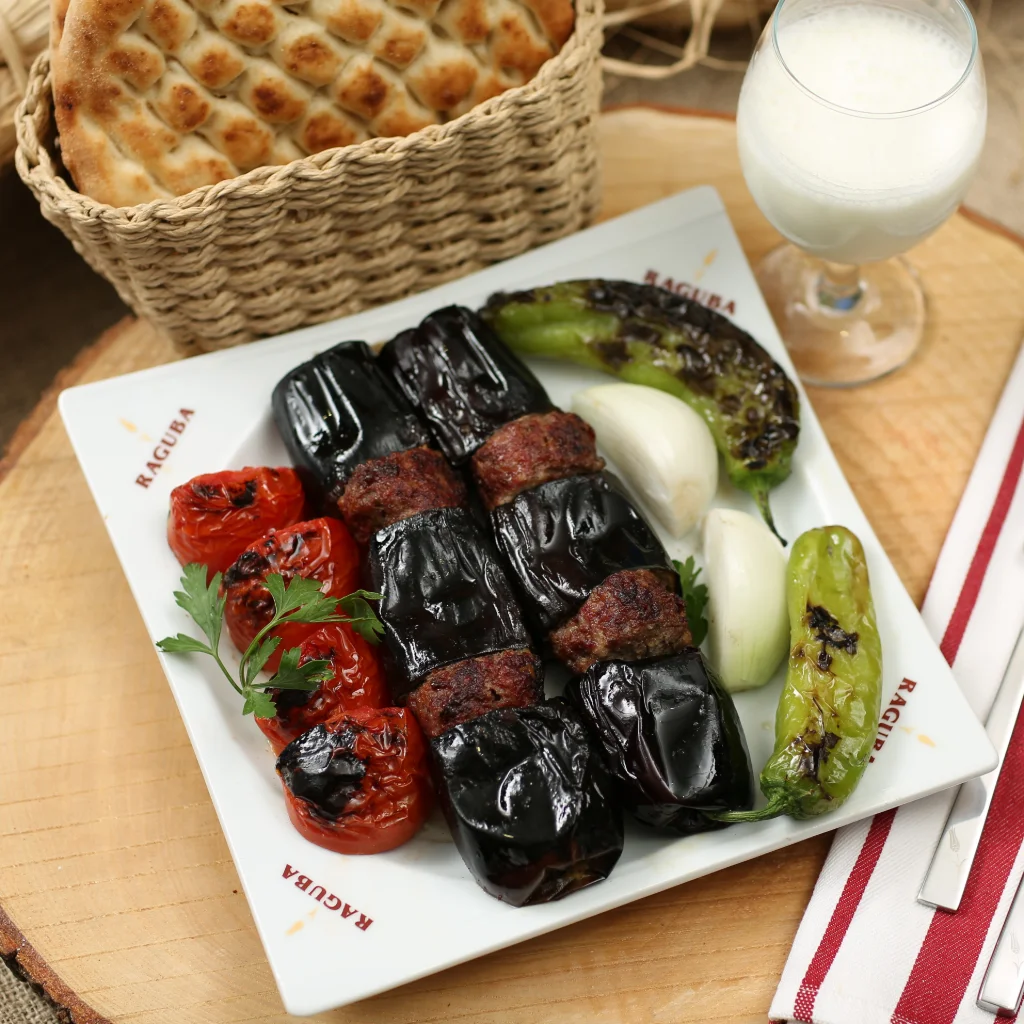 Patlıcanlı Kebap
