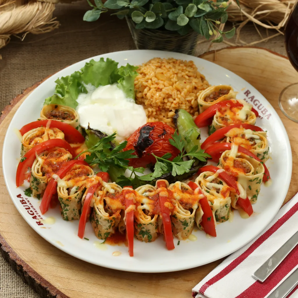 Tavuk Beyti Sarma